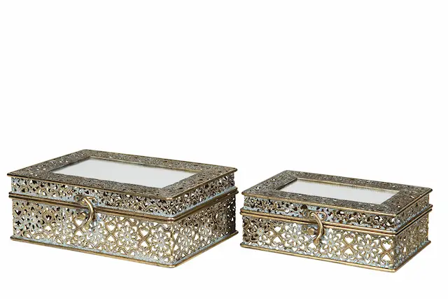 S:18x13x6cm. L:21x16x8cm.