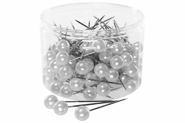 Helmikirjontaneula Valkoinen